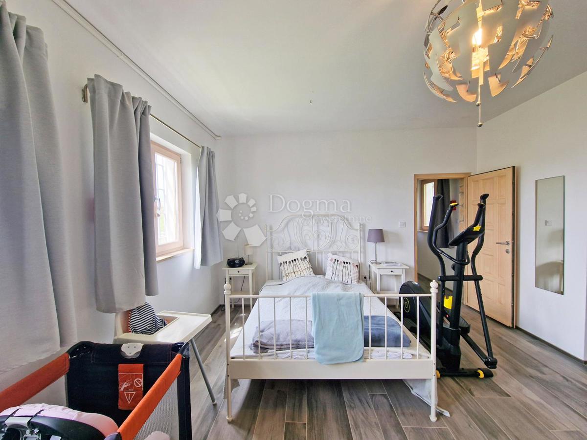Haus Zu verkaufen - ISTARSKA MEDULIN