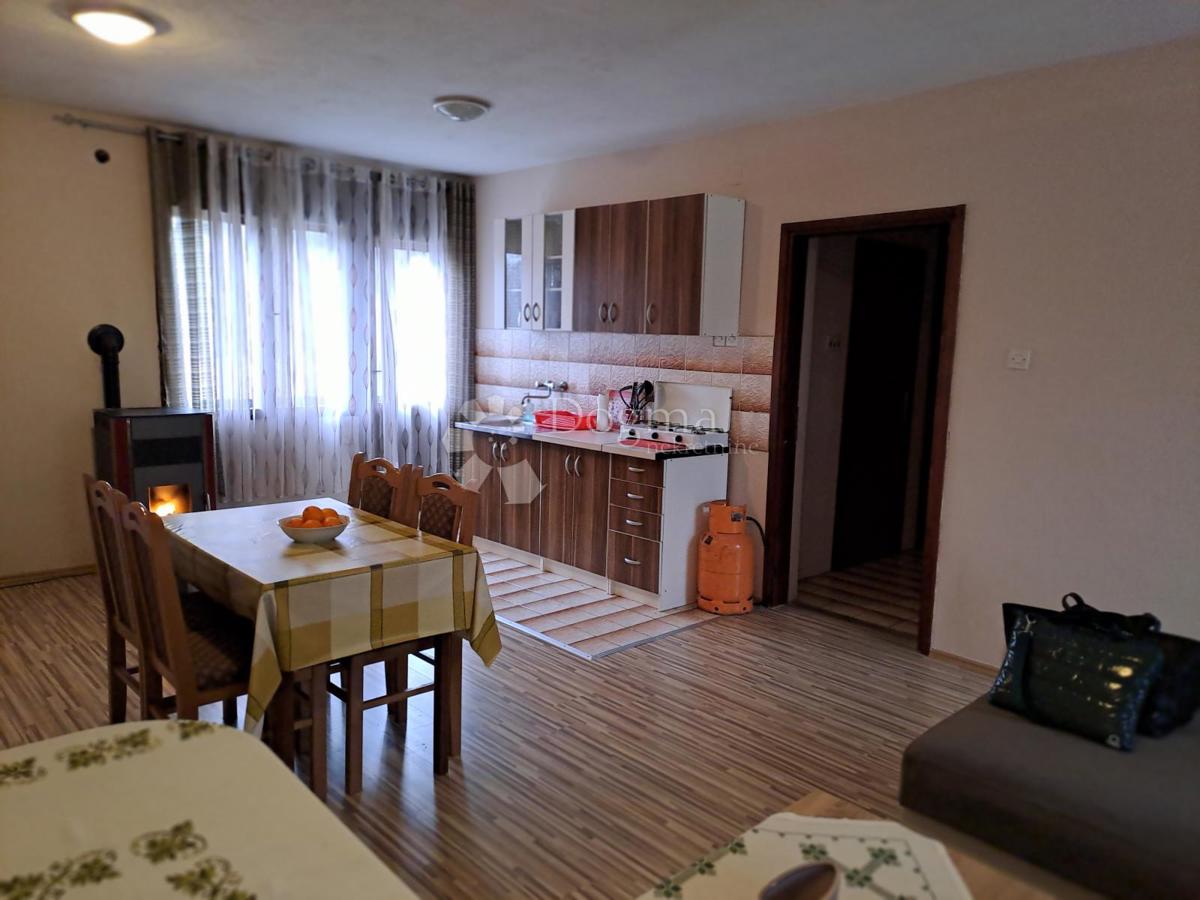 Apartmán Na predaj - Sisačko-moslavačka Topusko - foto 1/14