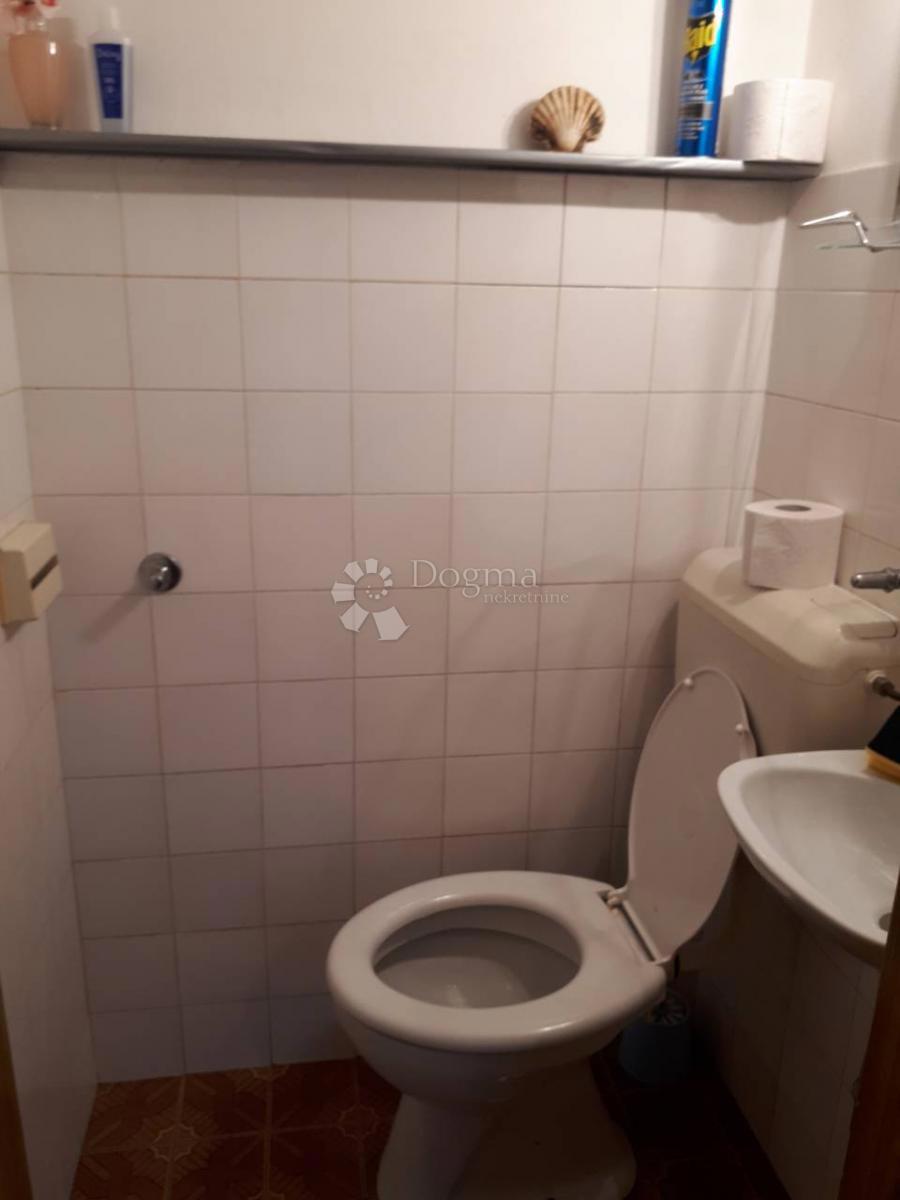 Kuća Na prodaju - ZADARSKA UGLJAN