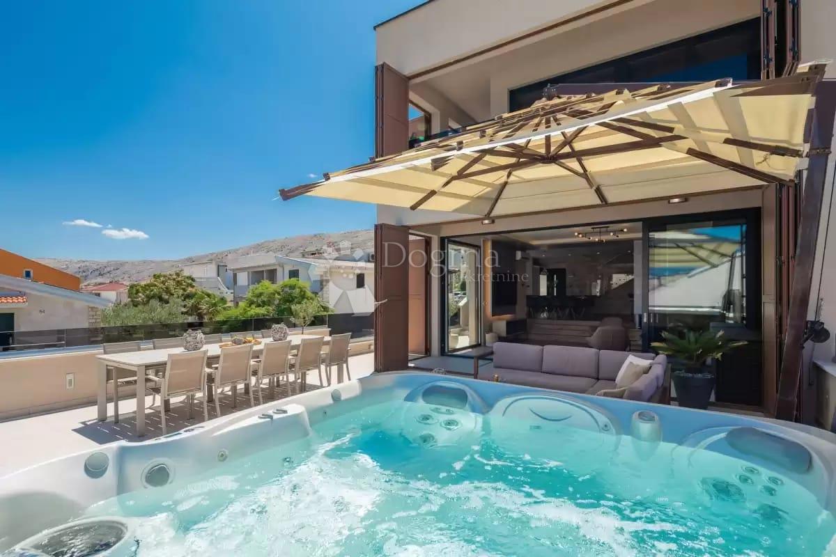 Hiša Na predaj - ZADARSKA PAG
