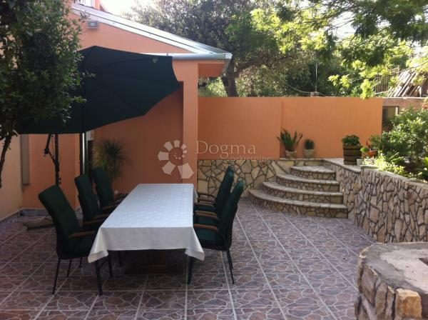 House for sale 320 m² – Podgora