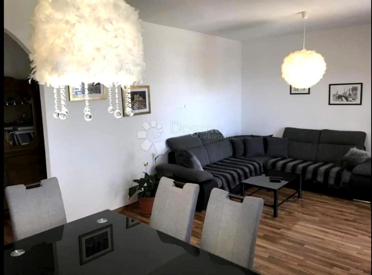 House For sale - SPLITSKO-DALMATINSKA PODGORA