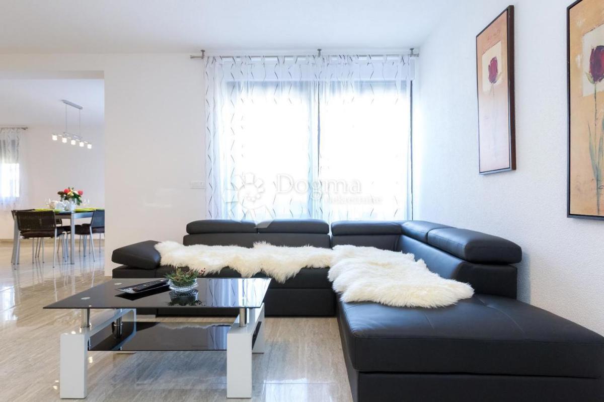 Maison À vendre - Zadarska Sukošan - foto 3/32