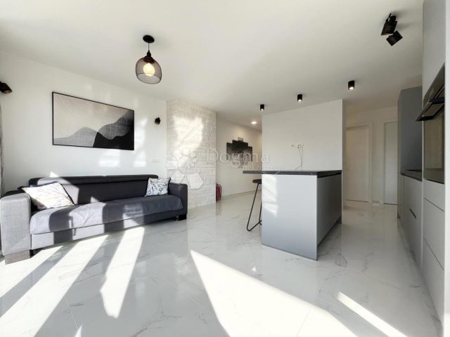Appartamento In vendita - Istarska Novigrad - foto 2/12