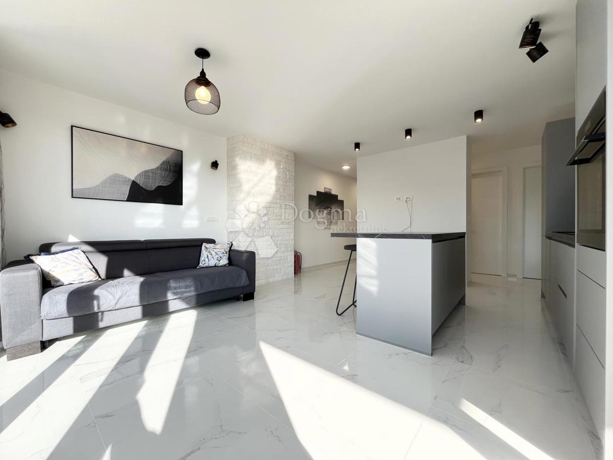Flat For sale - Istarska Novigrad - foto 2/12
