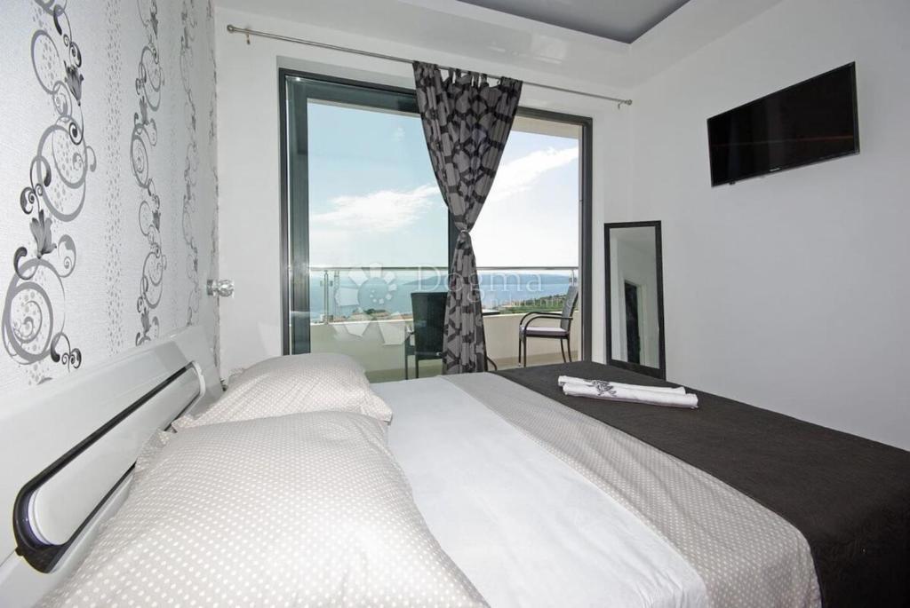 Casa In vendita - SPLITSKO-DALMATINSKA MAKARSKA