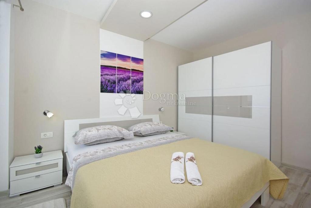 Casa In vendita - SPLITSKO-DALMATINSKA MAKARSKA