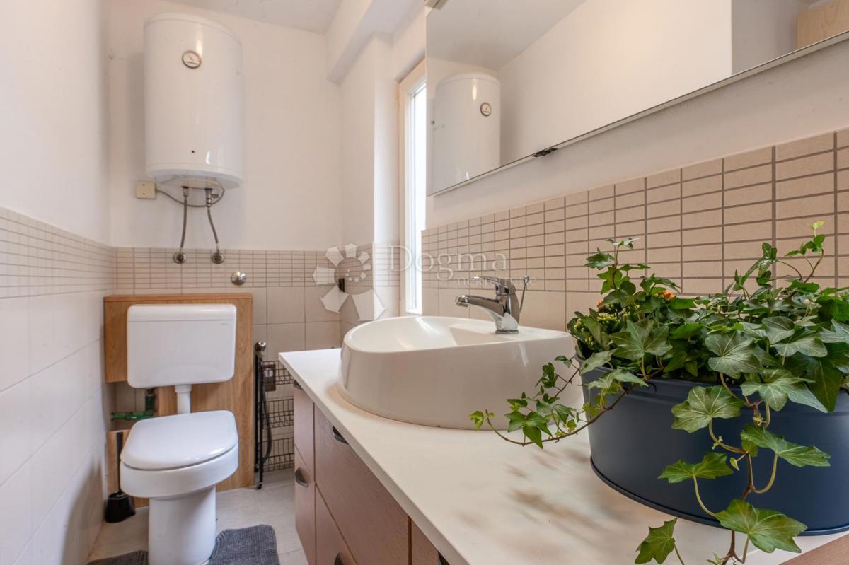 Flat For sale - PRIMORSKO-GORANSKA RIJEKA