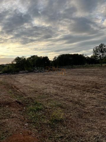 Parcela na predaj 3150 m² – Ližnjan