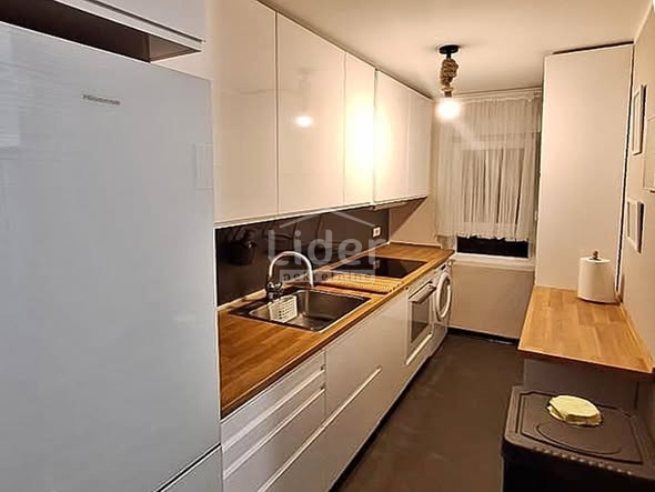 Appartement À louer - Primorsko-goranska Rijeka - foto 2/6