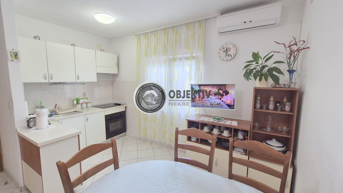 Maison À vendre - SPLITSKO-DALMATINSKA SPLIT