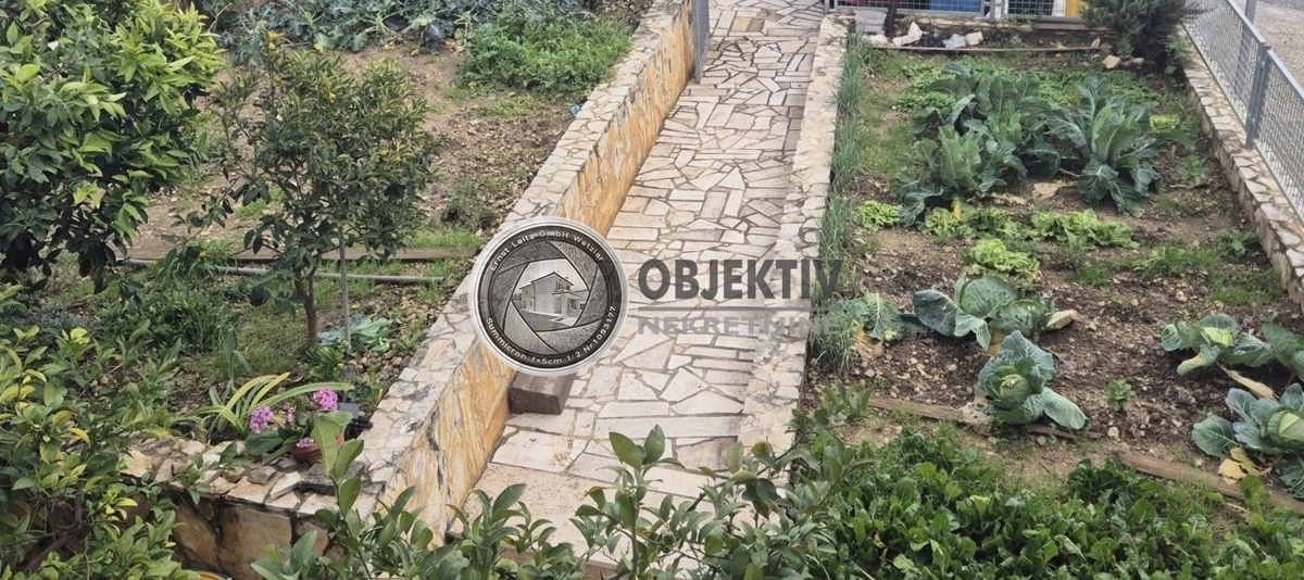 Maison À vendre - SPLITSKO-DALMATINSKA SPLIT