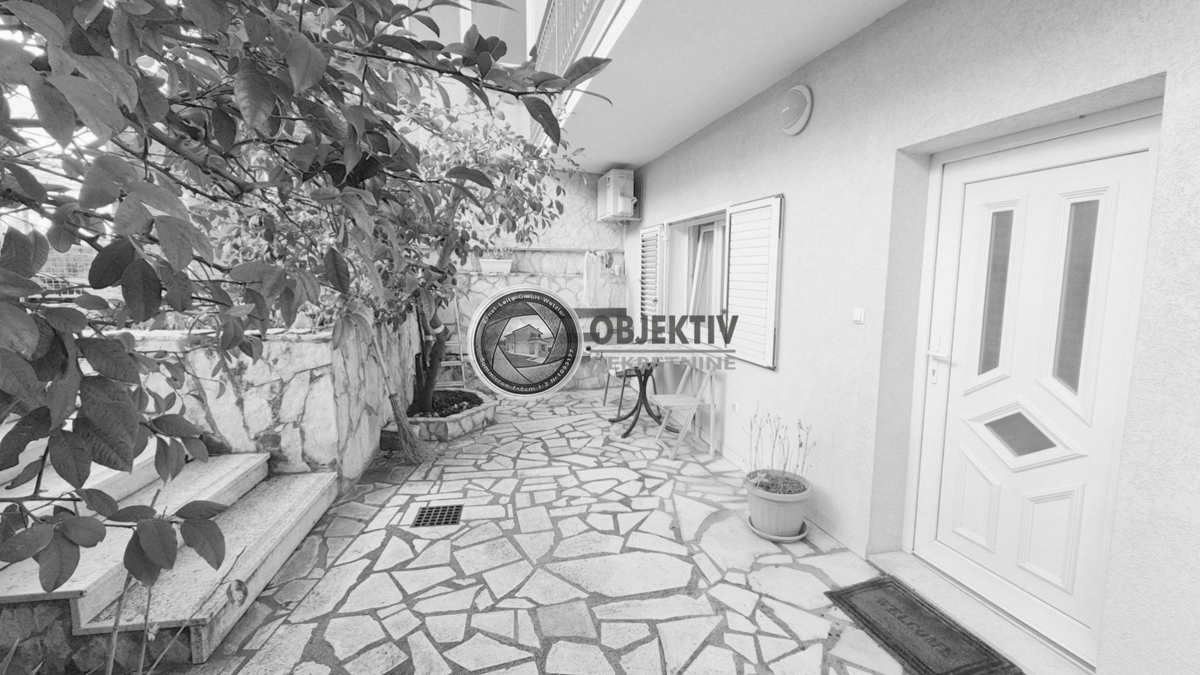 Maison À vendre - SPLITSKO-DALMATINSKA SPLIT