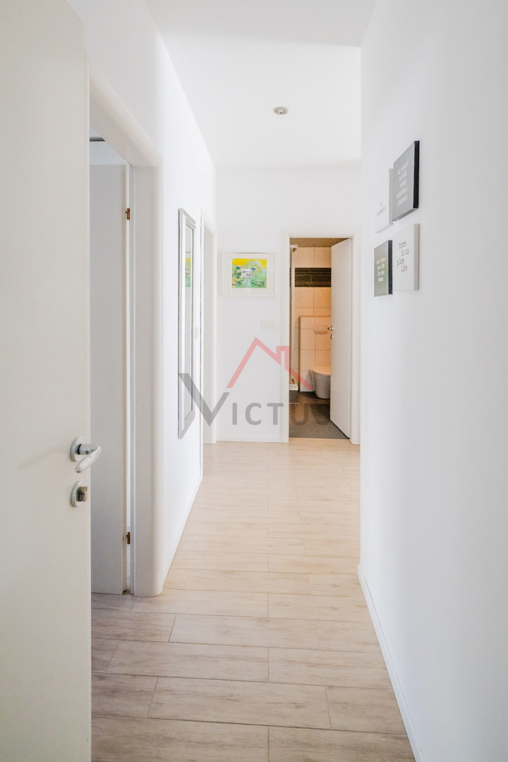 Casa In vendita - PRIMORSKO-GORANSKA CRIKVENICA
