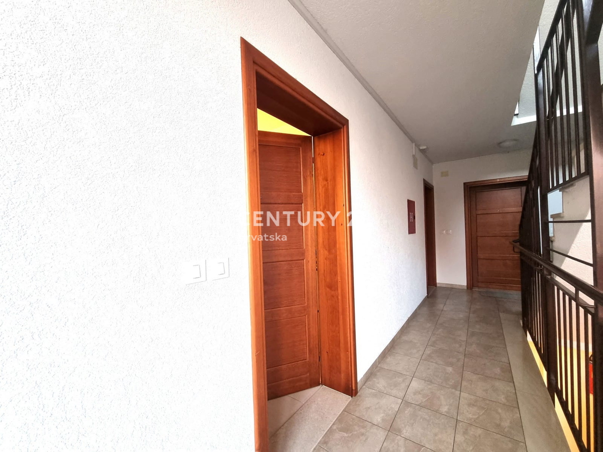 Flat For sale - ISTARSKA NOVIGRAD