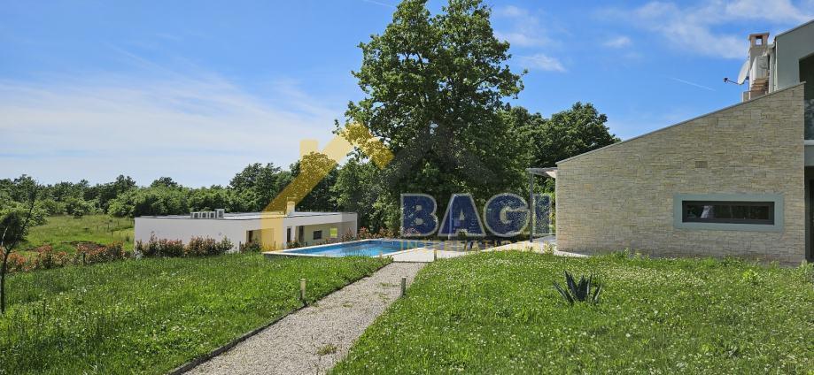 Casa In vendita - ISTARSKA SVETI PETAR U ŠUMI