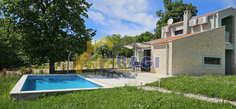 Casa In vendita - ISTARSKA SVETI PETAR U ŠUMI