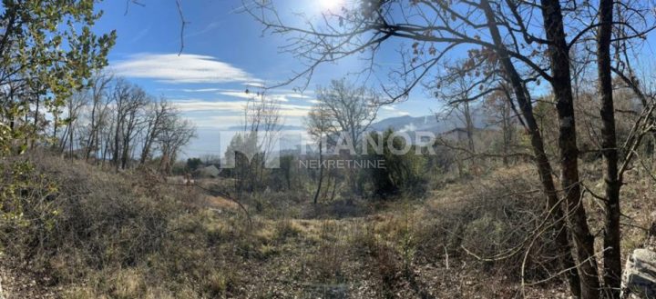 Pozemok na predaj 813 m² – Opatija