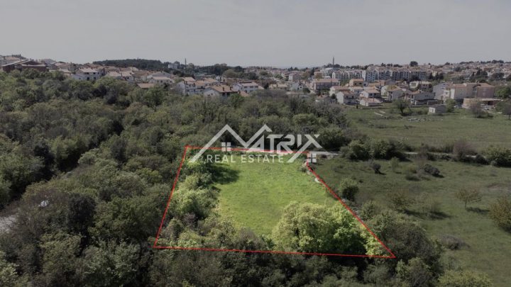 Terreno in vendita 1375 m² – Rovinj