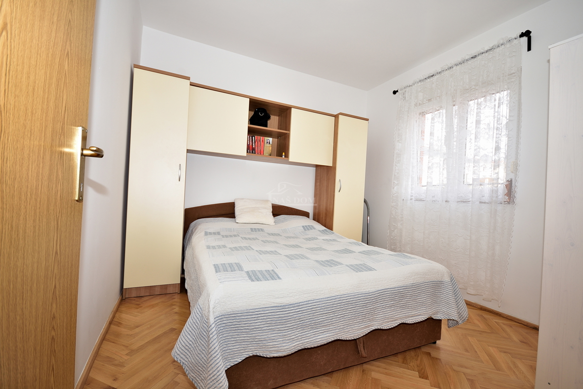 Stan Na prodaju - ŠIBENSKO-KNINSKA VODICE