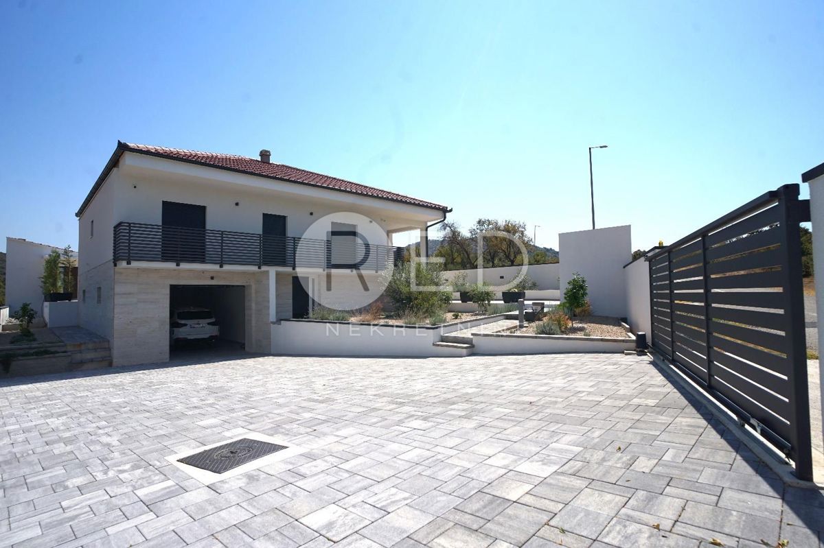 House For sale - Zadarska Polača - foto 1/23