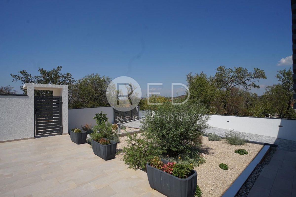 House For sale - ZADARSKA POLAČA