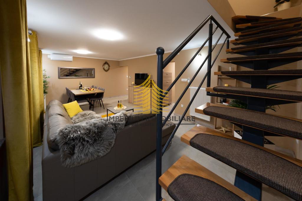 Maison À vendre - LIČKO-SENJSKA VRHOVINE