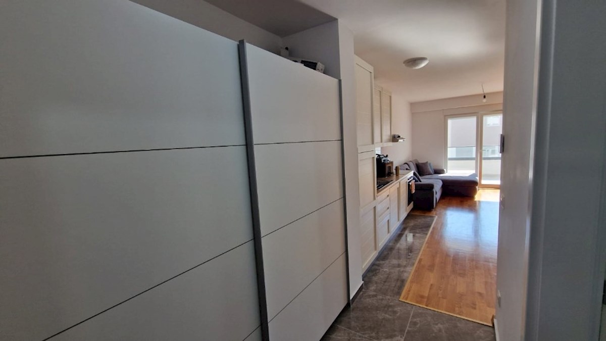 Flat For sale - SPLITSKO-DALMATINSKA MAKARSKA
