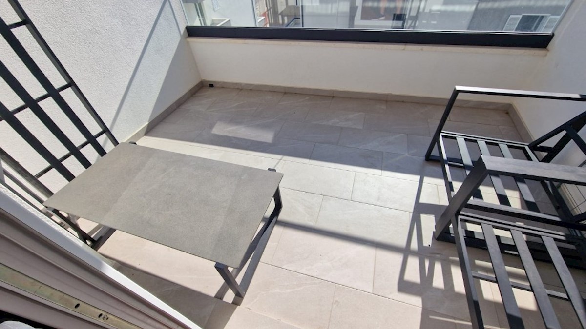 Flat For sale - Splitsko-dalmatinska Makarska - foto 5/13