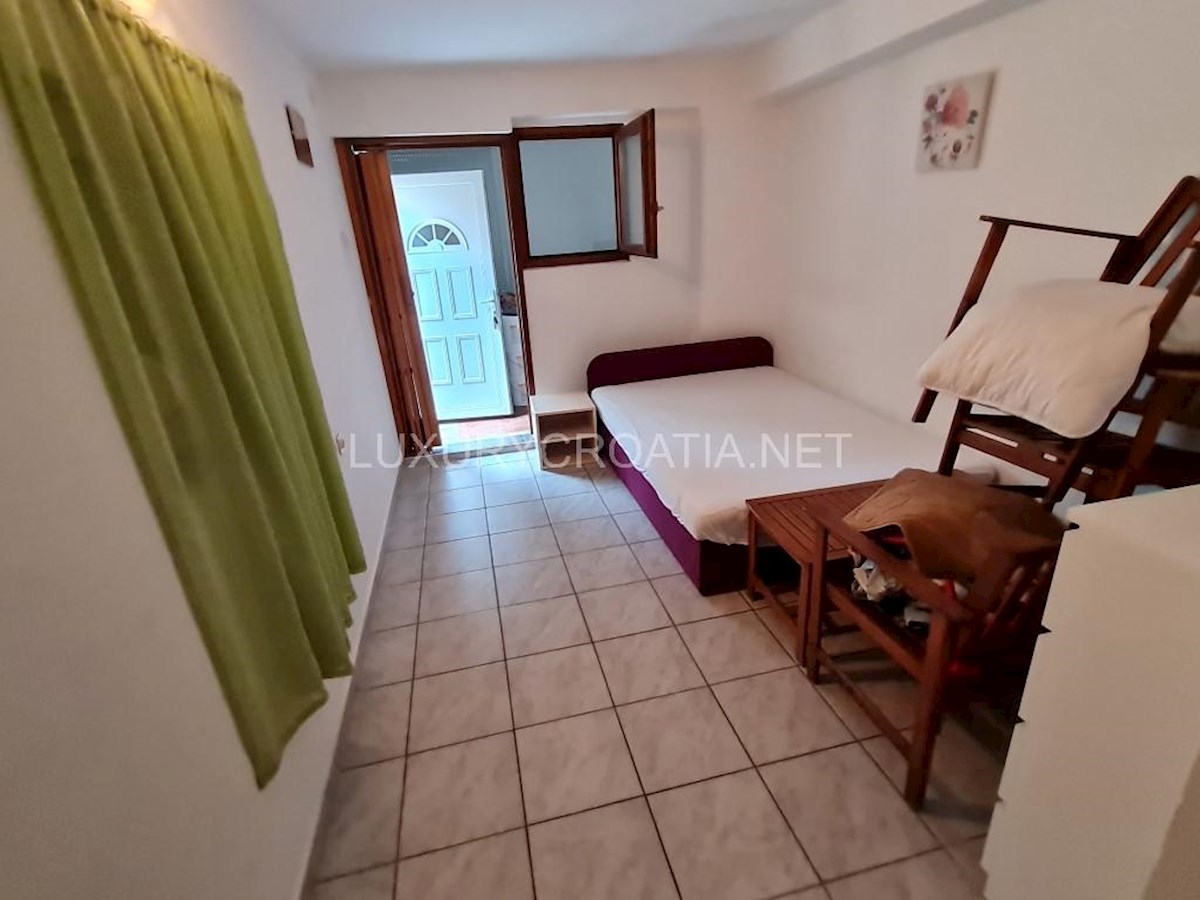 House For sale - ZADARSKA NIN