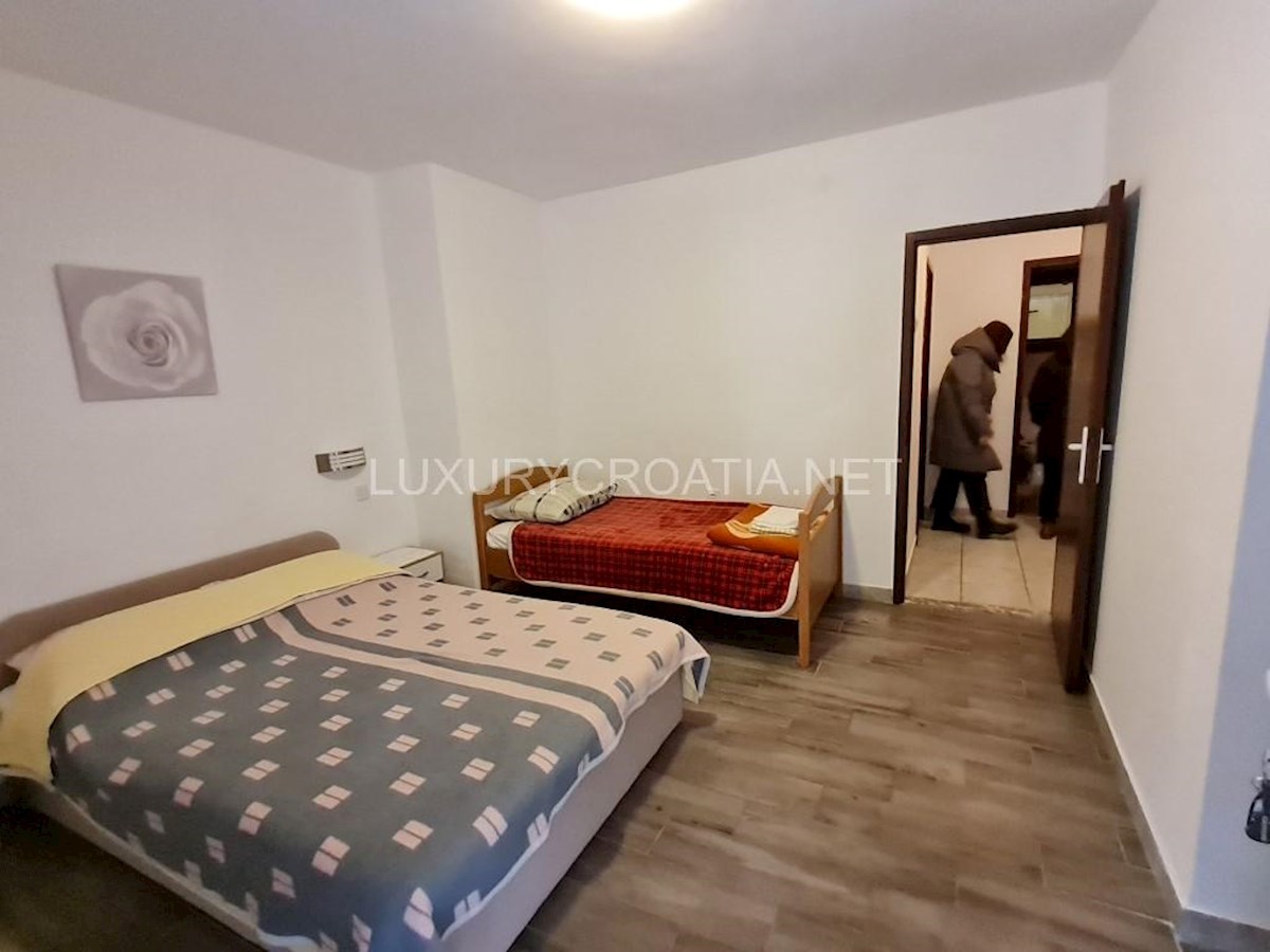 House For sale - ZADARSKA NIN