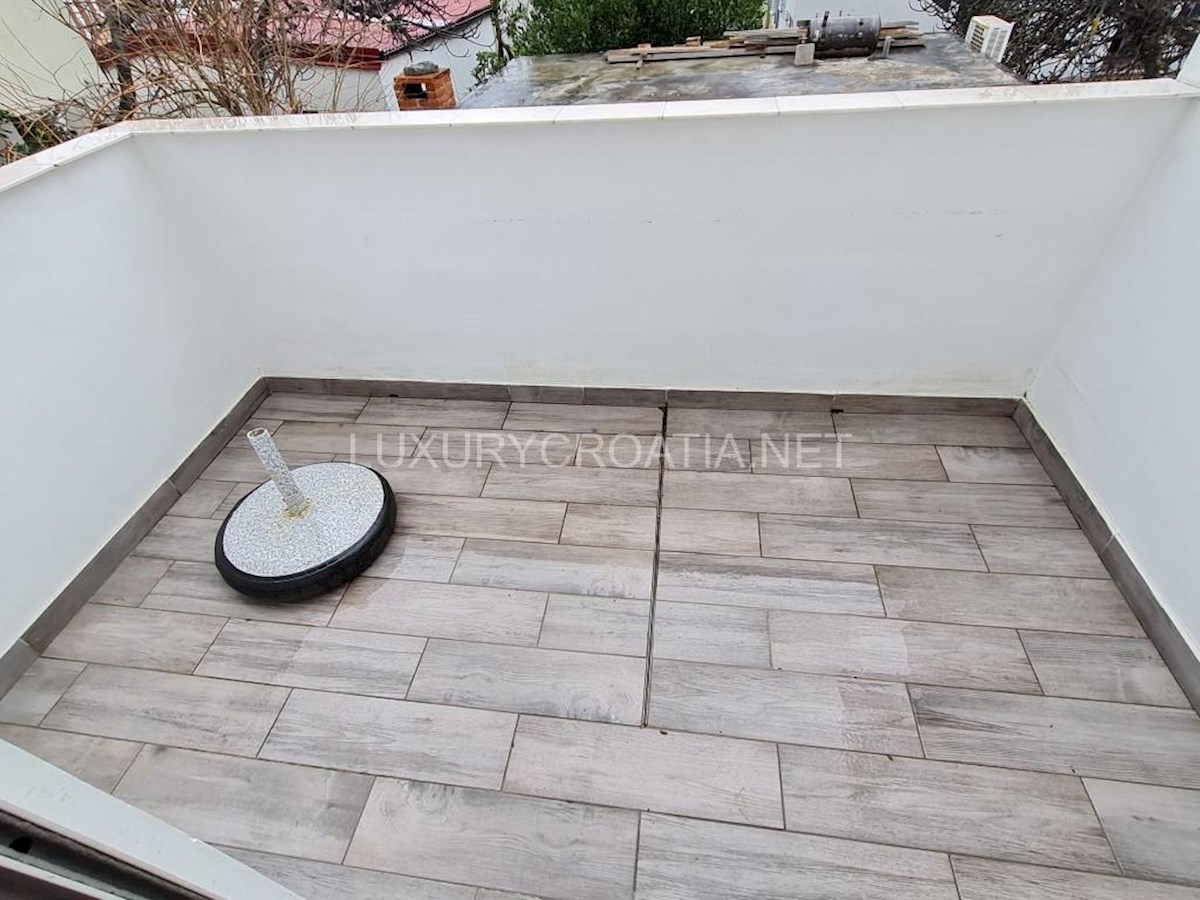 House For sale - ZADARSKA NIN