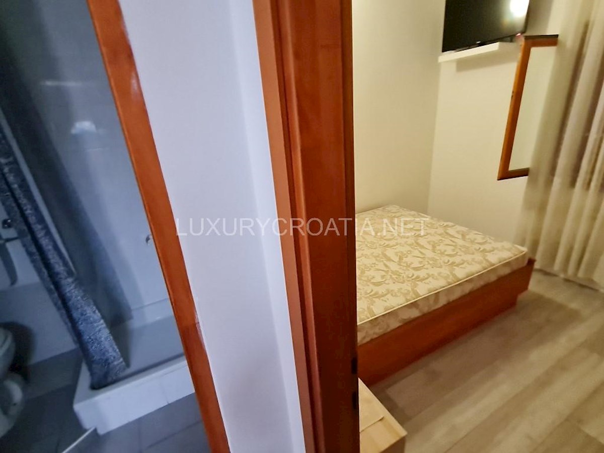 House For sale - ZADARSKA NIN