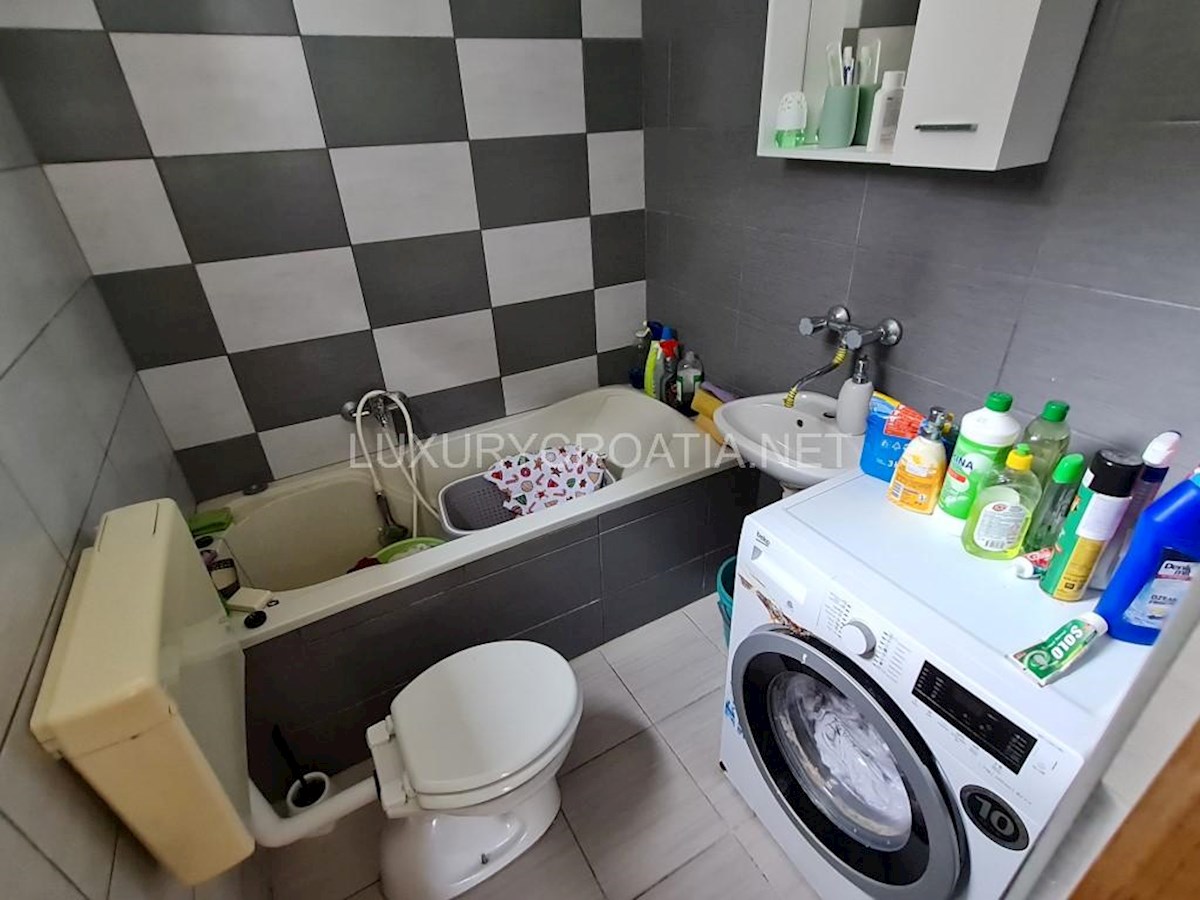 House For sale - ZADARSKA NIN
