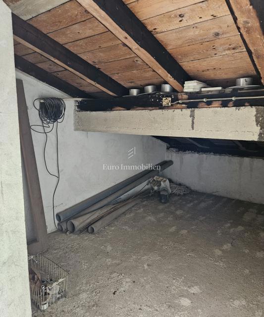 Flat For sale - PRIMORSKO-GORANSKA VIŠKOVO