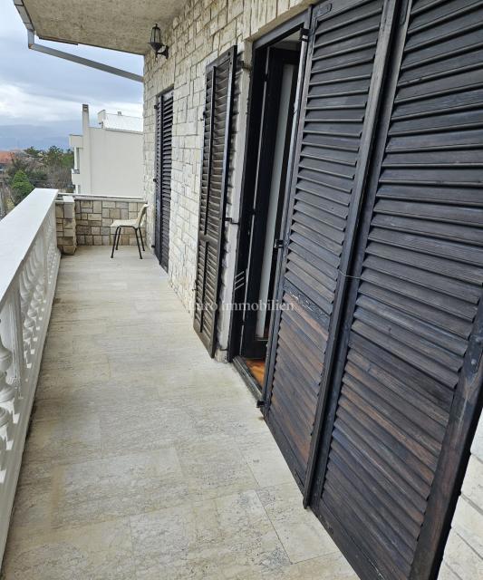 Flat For sale - PRIMORSKO-GORANSKA VIŠKOVO