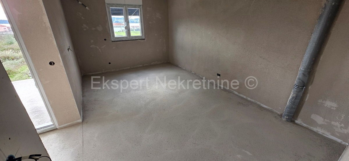Flat For sale - SPLITSKO-DALMATINSKA SEGET