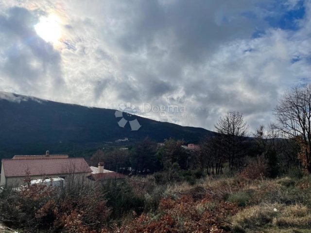 Land For sale - Splitsko-dalmatinska Omiš - foto 2/5