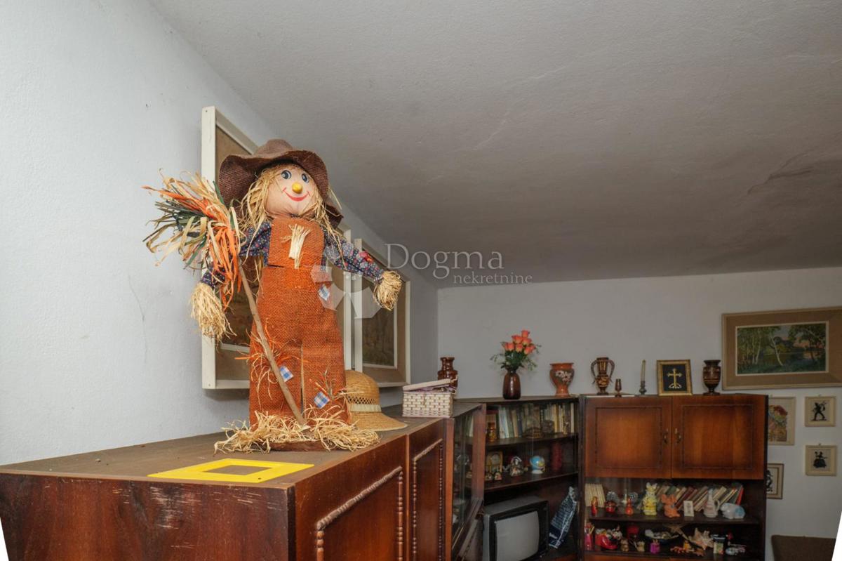 Casa In vendita - OSJEČKO-BARANJSKA VALPOVO