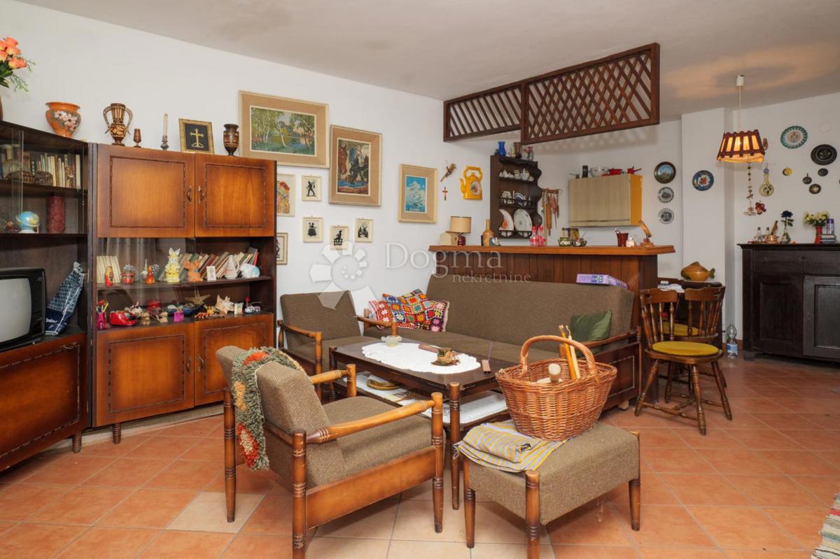 Casa In vendita - OSJEČKO-BARANJSKA VALPOVO