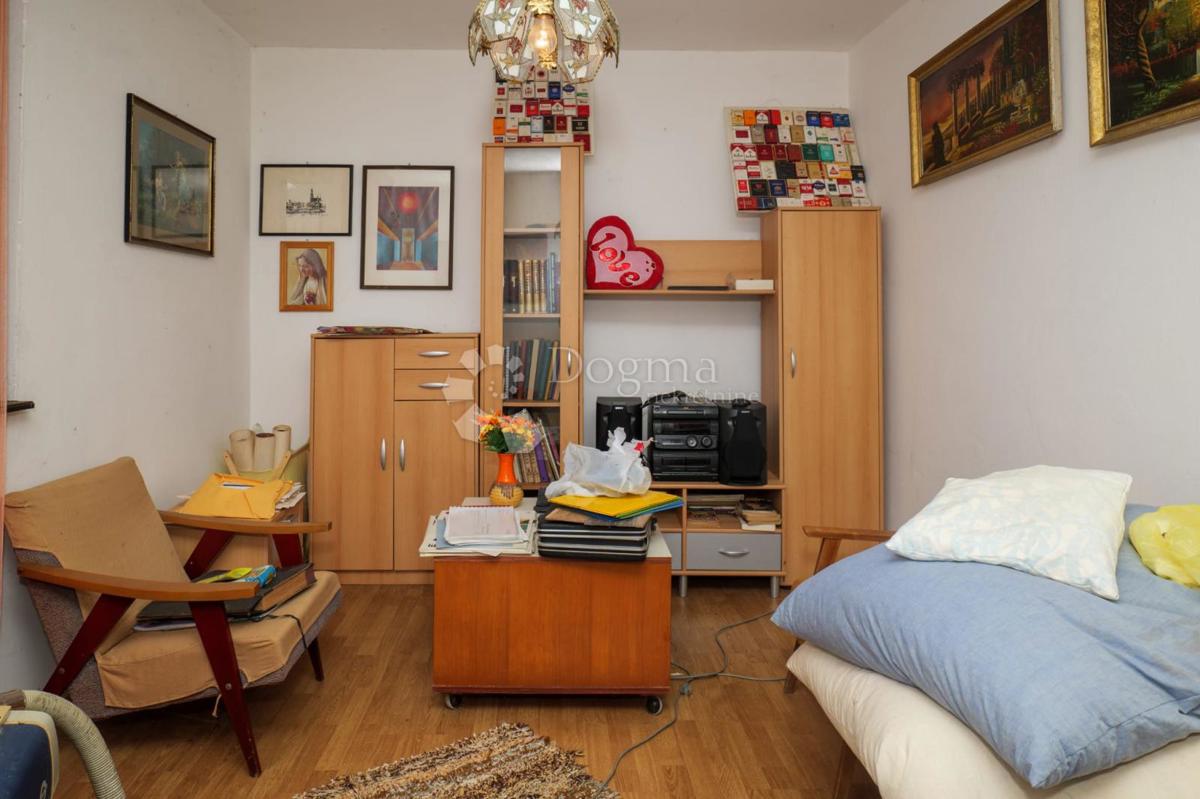 Casa In vendita - OSJEČKO-BARANJSKA VALPOVO