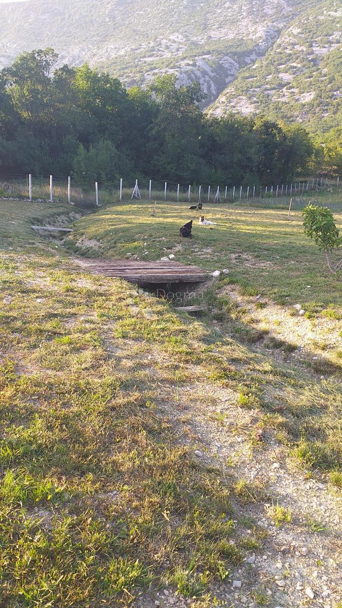 Zemljište Na prodaju - PRIMORSKO-GORANSKA VINODOLSKA OPĆINA