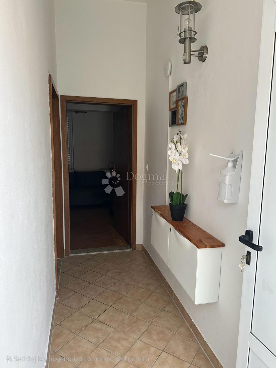 House For sale - ŠIBENSKO-KNINSKA VODICE