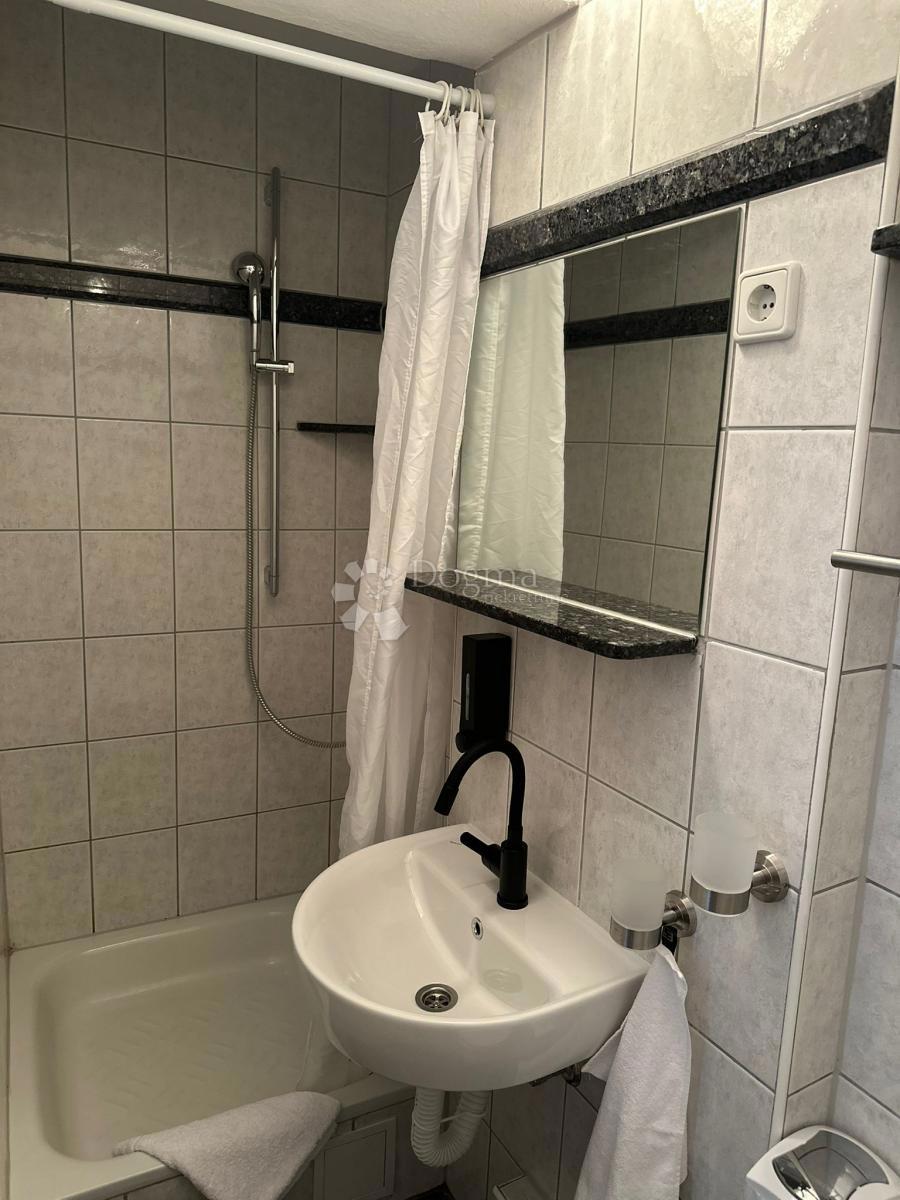 House For sale - ŠIBENSKO-KNINSKA VODICE