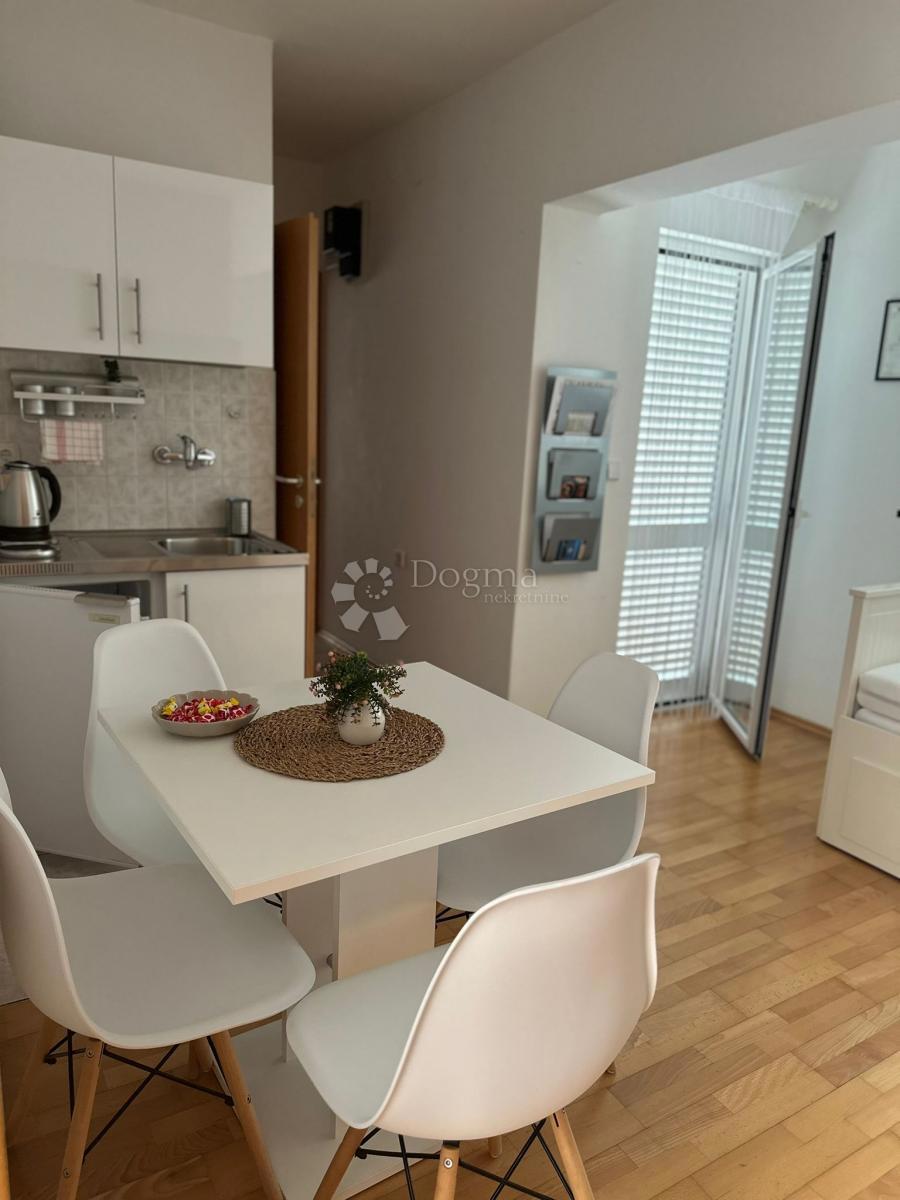 House For sale - ŠIBENSKO-KNINSKA VODICE