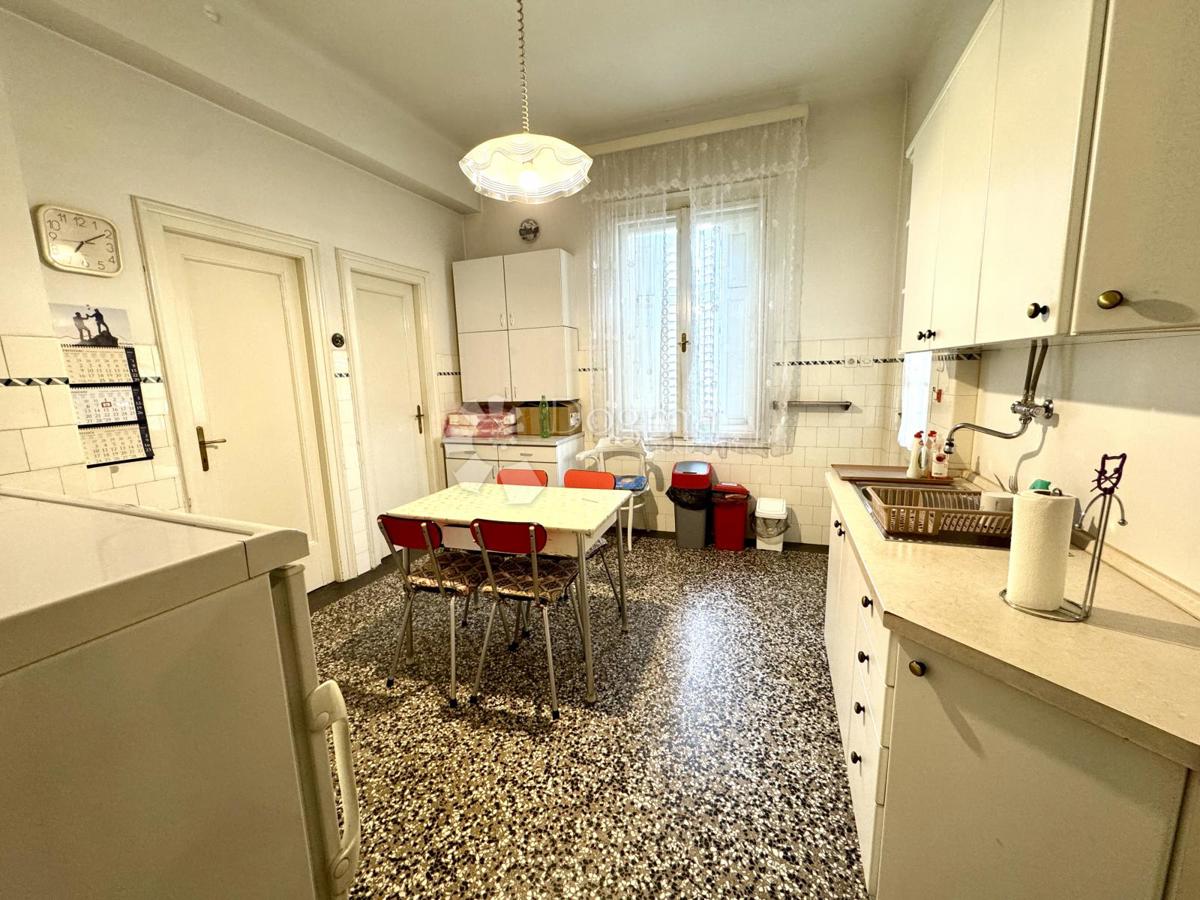 Flat For sale - PRIMORSKO-GORANSKA RIJEKA