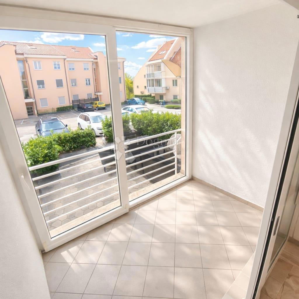 Appartement À vendre KAŠTELA