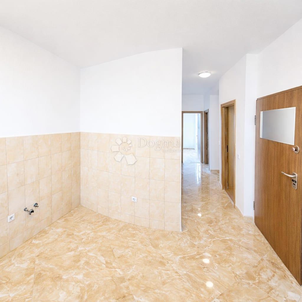 Appartement À vendre - SPLITSKO-DALMATINSKA KAŠTELA