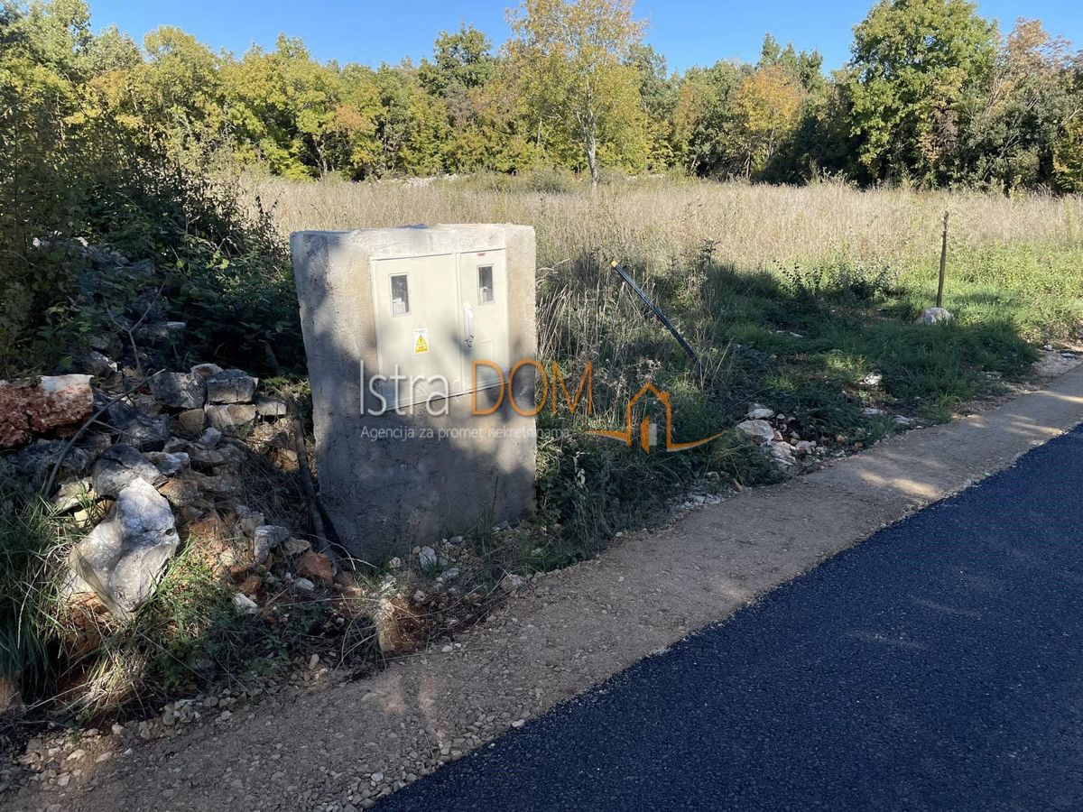 Land For sale - Istarska Marčana - foto 3/3