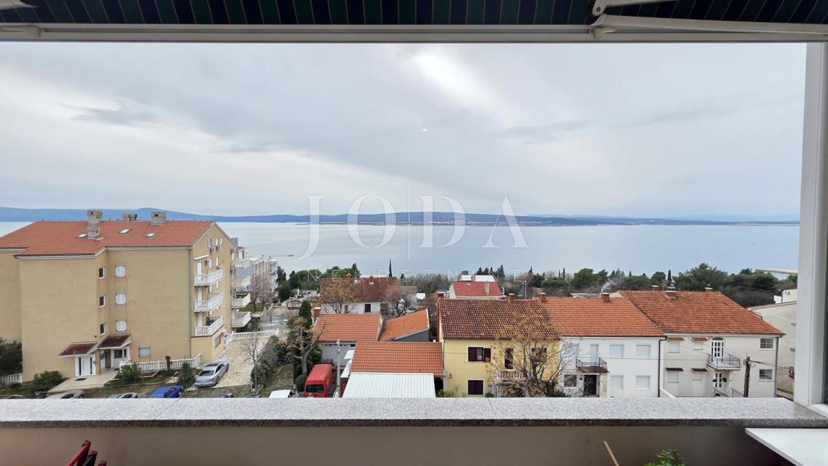 Stan Na prodaju - PRIMORSKO-GORANSKA CRIKVENICA